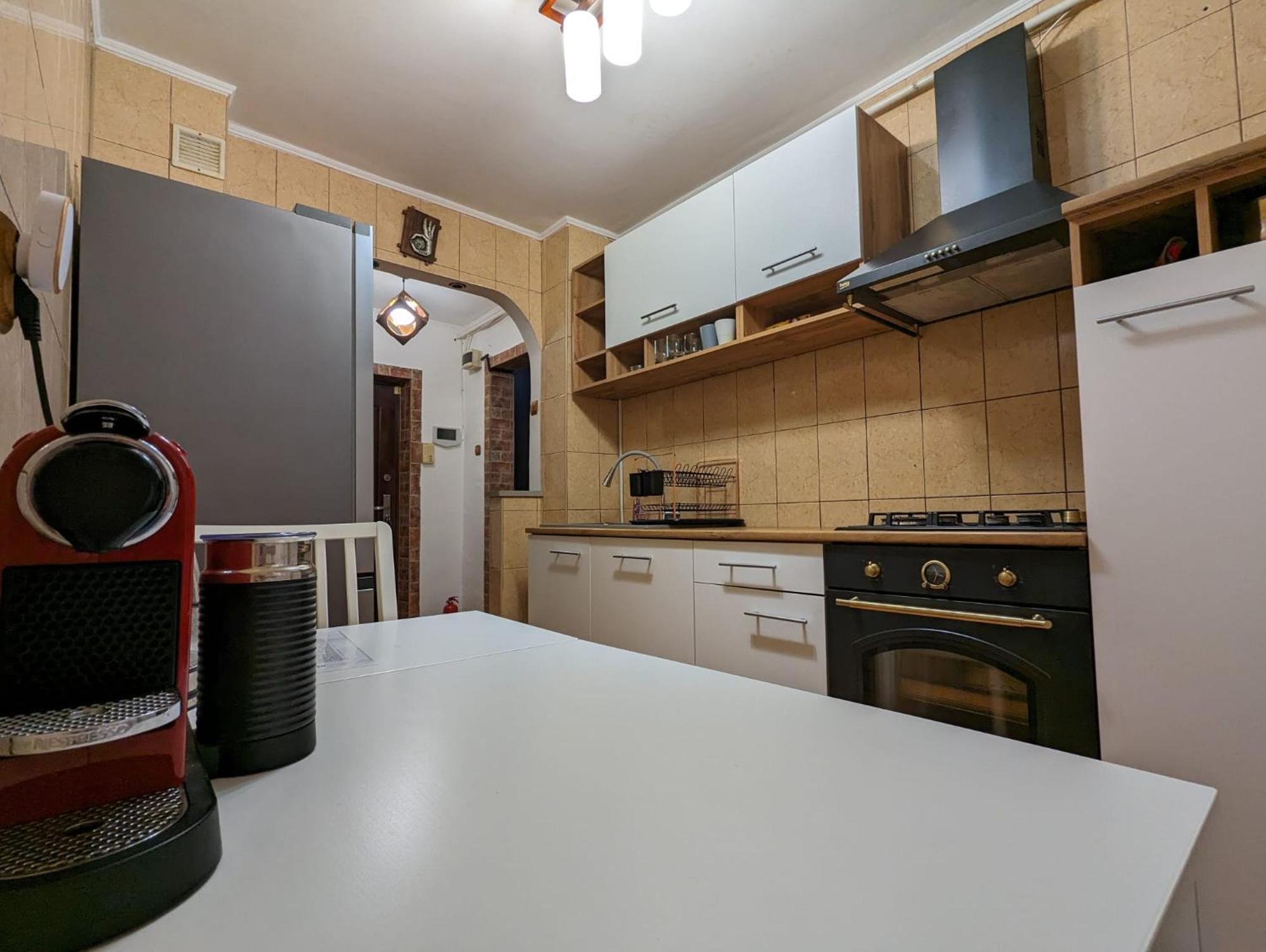 Modern Oasis With A Cozy Fireplace Your Stylish Apartment Minutes From Downtown Bucureşti Exterior foto